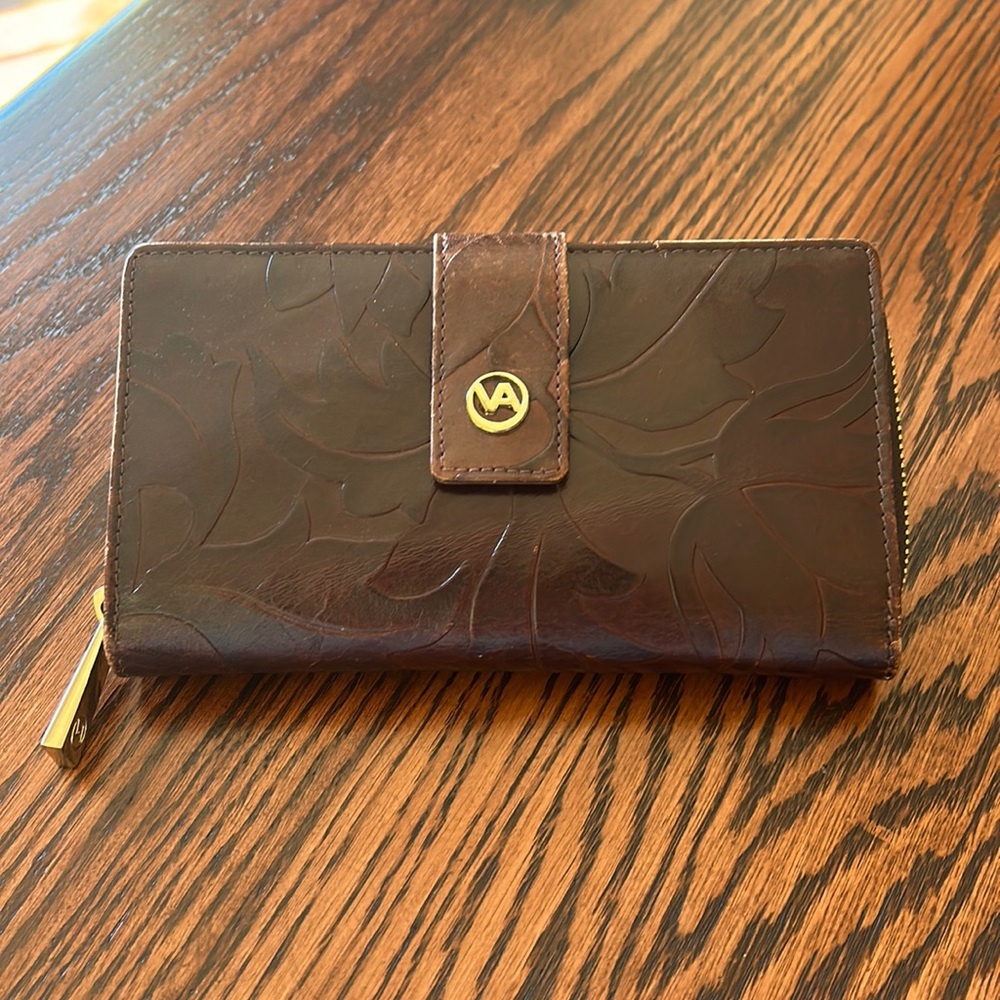 Brown leather New Valentina wallet